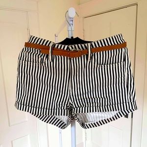 Stripped shorts
